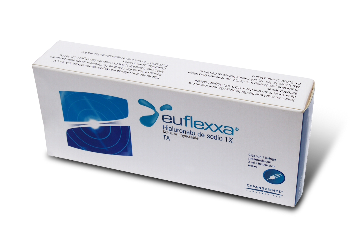 Caja de euflexxa, hialuronato de potasio al 1%, solución inyectable, en un fondo blanco